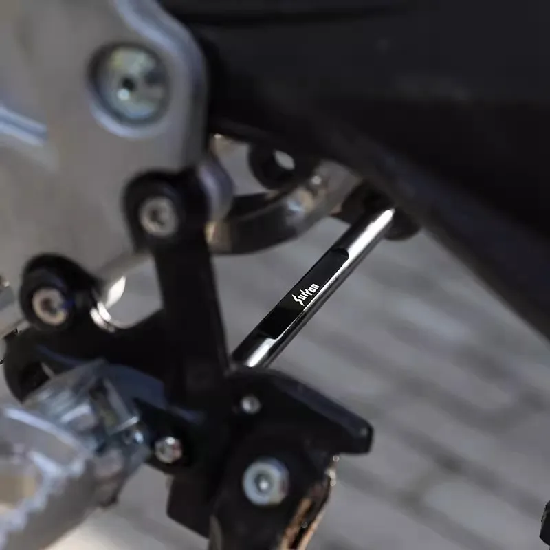 Bară de întărire pentru suportul pedalelor Surron Light Bee - imagine 4